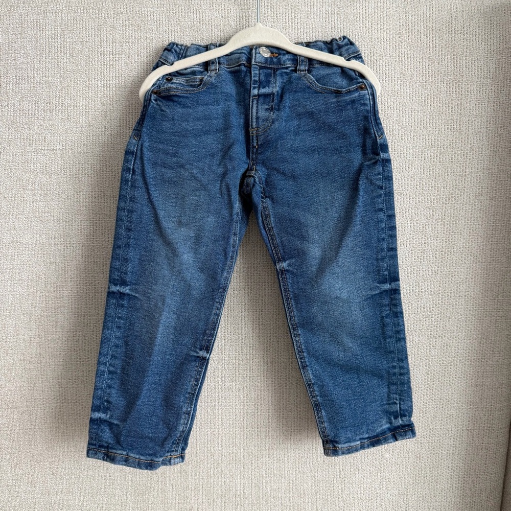 Zara Boys Relaxed Straight Fit Jeans in blue